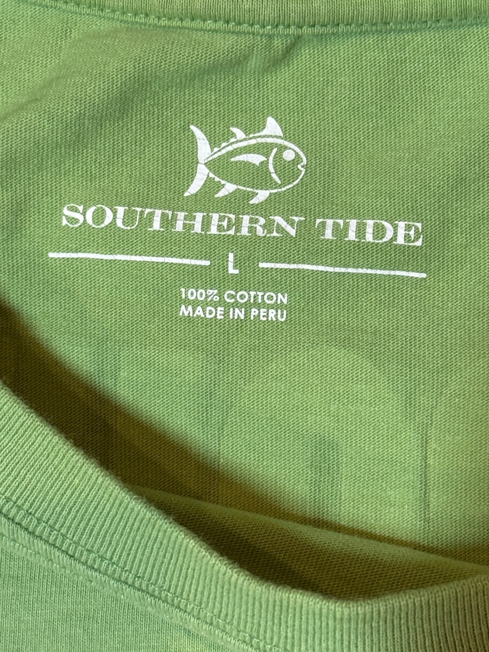 Southern Tide Short-Sleeve Pocket Tee in Green with Yellow Logo size L - Picture 4 of 8